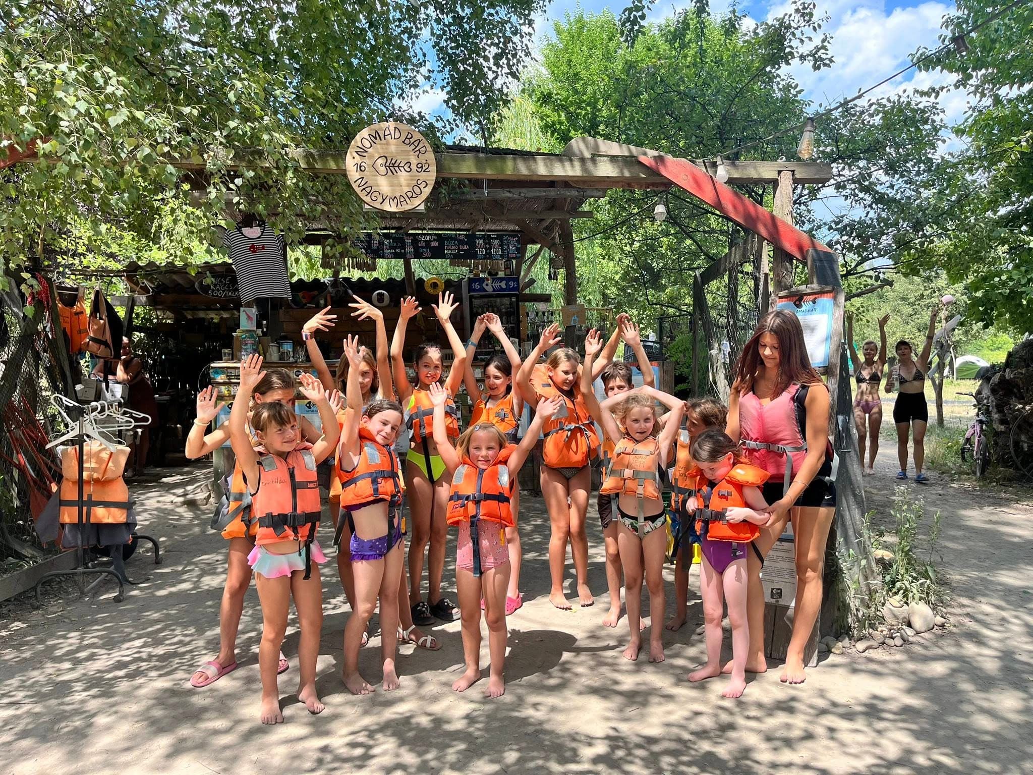 Gyerektáborok a Nomád Bár lovasudvarában